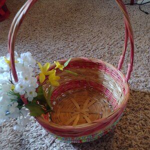 Pretty wicker Easter basket